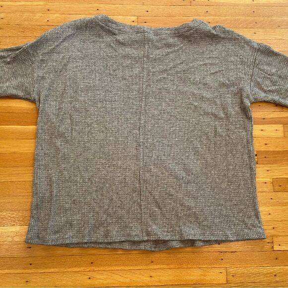 J Jill Wearever Collection grey knit 3/4 sleeve sweater - Picture 4 of 4